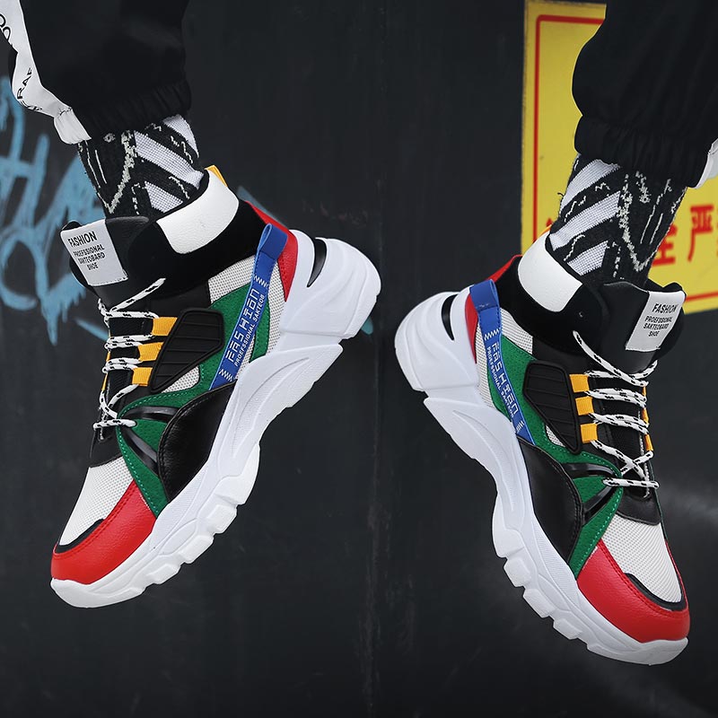 Hightop di trasporto degli uom - Streetwear Brand Drops recensione e prezzo
